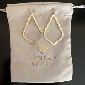 Kendra Scott Sophee Drop Earrings